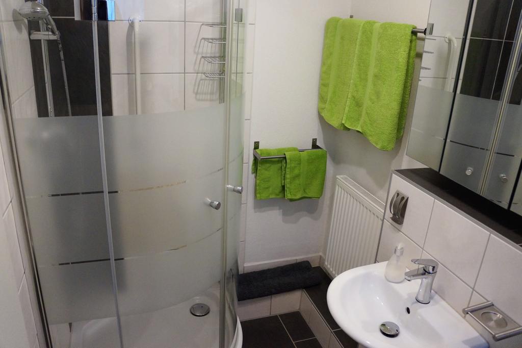 Bodensee Apartment Meckenbeuren Neuhaldenstrasse Dış mekan fotoğraf